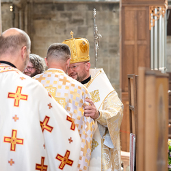 Priesterweihe Byzantinischer Ritus im Stephansdom / Erzdiözese Wien/ Schönlaub