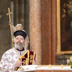 Priesterweihe Byzantinischer Ritus im Stephansdom / Erzdiözese Wien/ Schönlaub